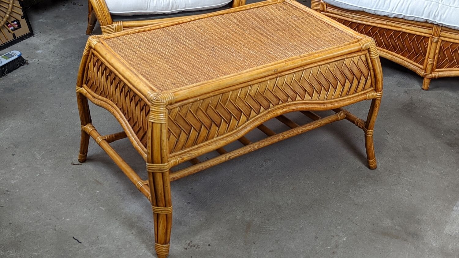 Rattan living room