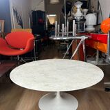 Eero Saarinen coffee table, vintage Knoll edition