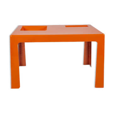 Table basse orange
