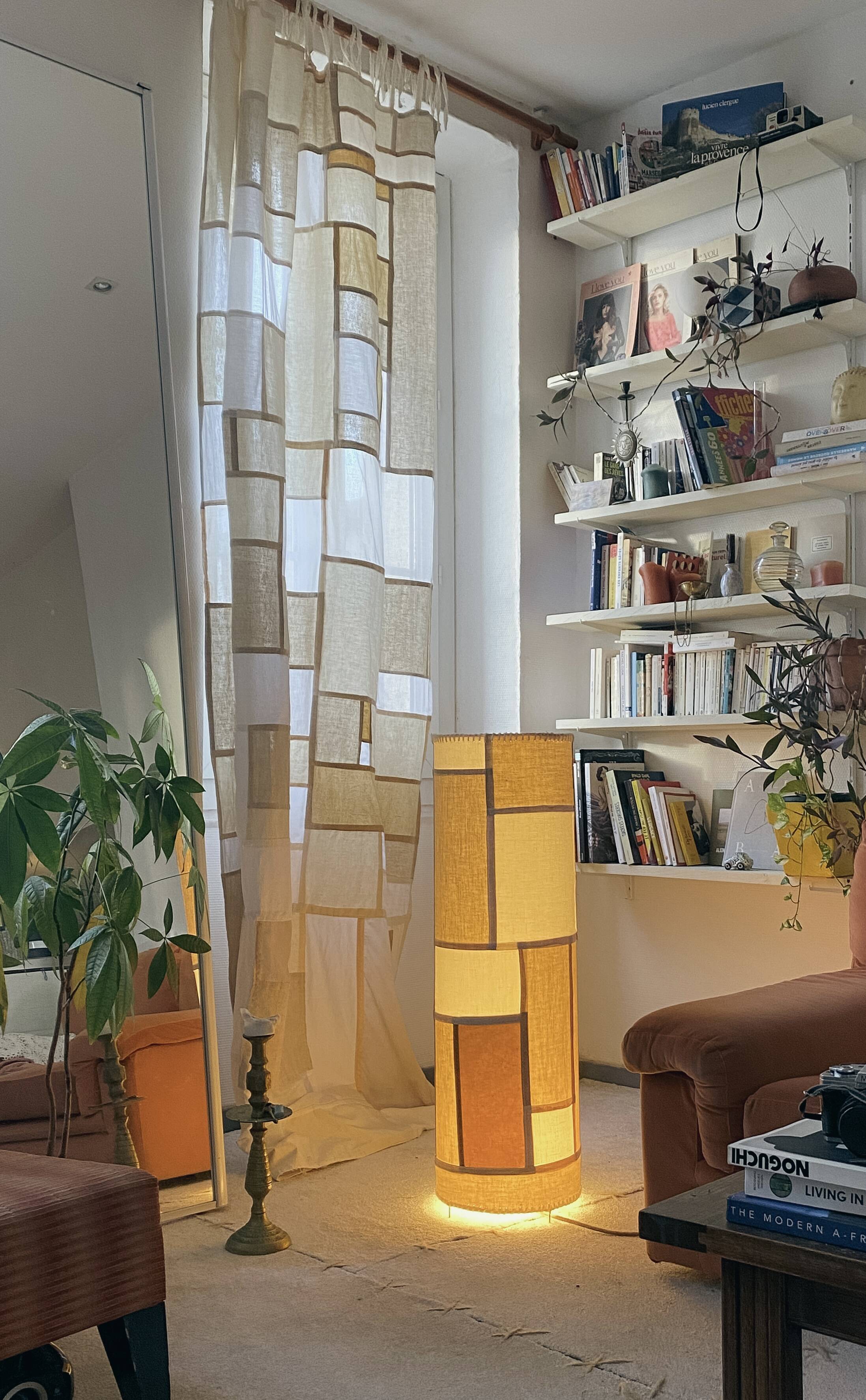 Rubia - Floor Lamp