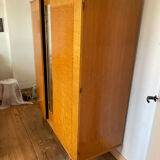 Scandinavian wardrobe with 2 doors and 1 mirror from the 1970s.