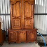 Large 18th century buffet in 2 parts