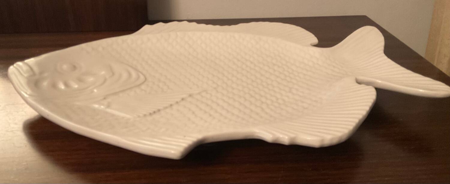 Large vintage ceramic fish dish