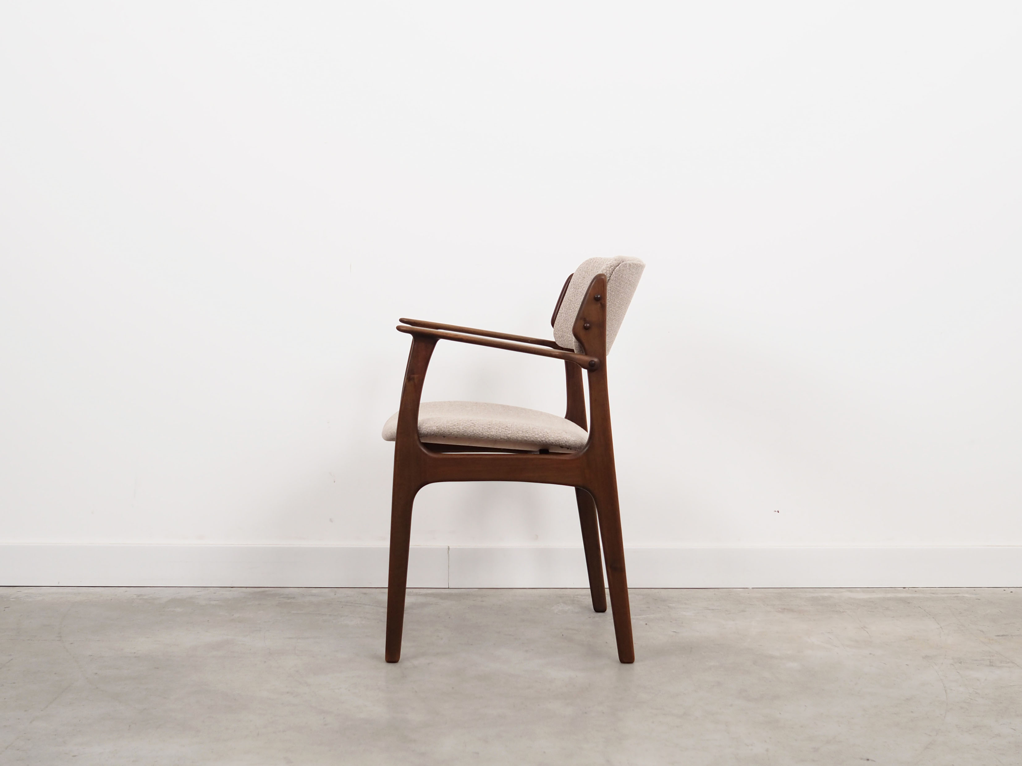 Walnut chair, Danish design, 1960s, designer: Erik Buch