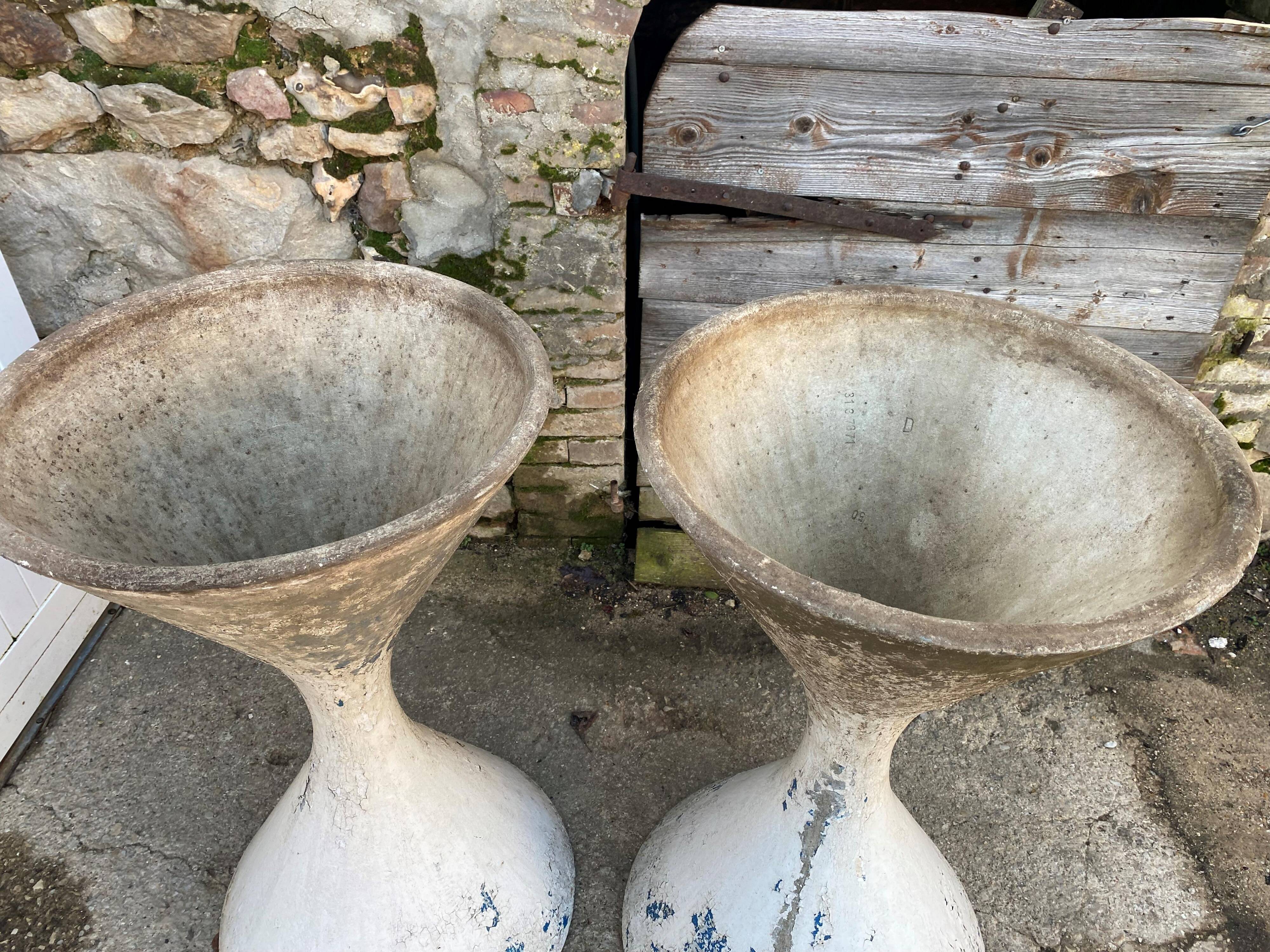 XXL diabolo fiber cement planters Willy Ghul & Anton Bee Eternit