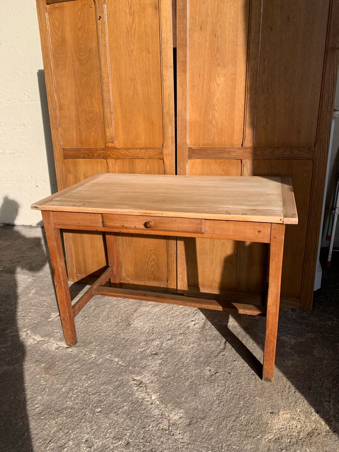 Parisian Bureau Wood nature