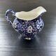 Crémier en porcelaine anglaise