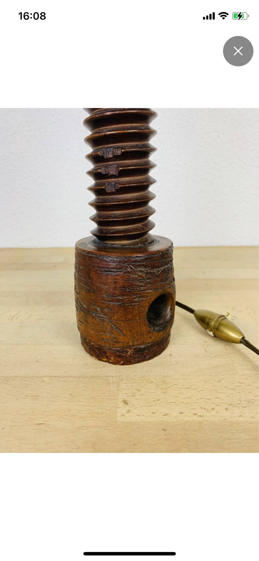 Lampe brutaliste art populaire 73 cm, bois tourné