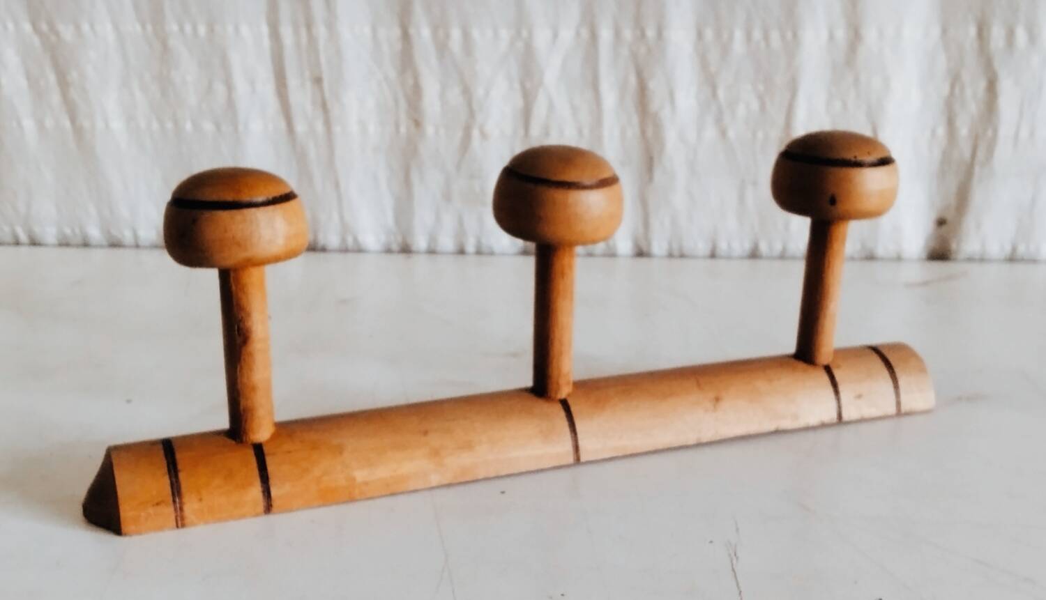 Solid wood coat rack with 3 hooks - mid 20th century