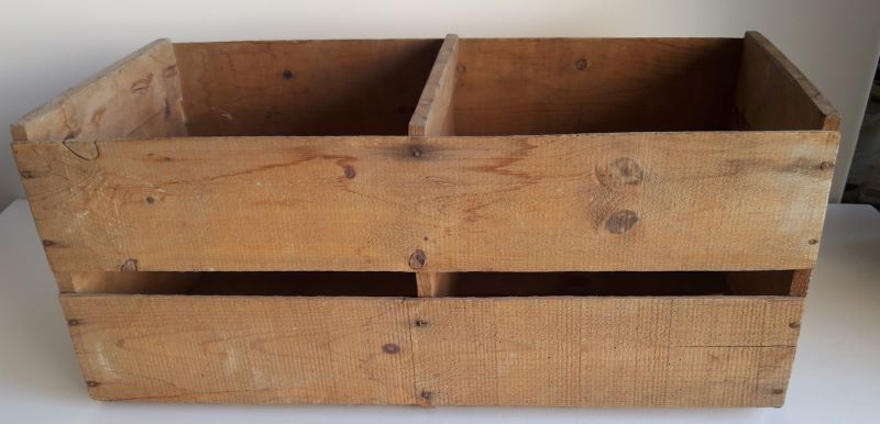 Case wood transport old fruit Magraner-Co Espana Dandy