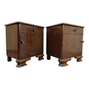 Pair of Art Deco period bedside tables or nightstands in burl circa 1930