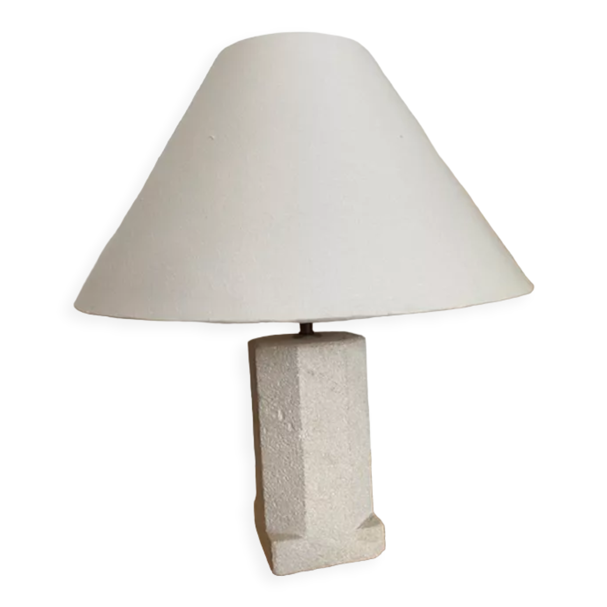 Stone lamp