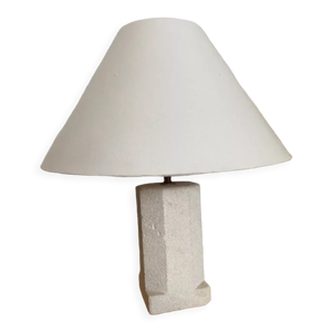 Lampe en pierre de rognes