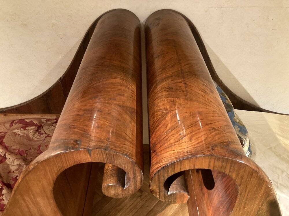 Set of 19th Century Italian Empire Flamed Walnut Sleigh Beds or Daybeds