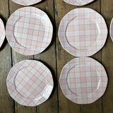 Set of 10 plates and 1 dish