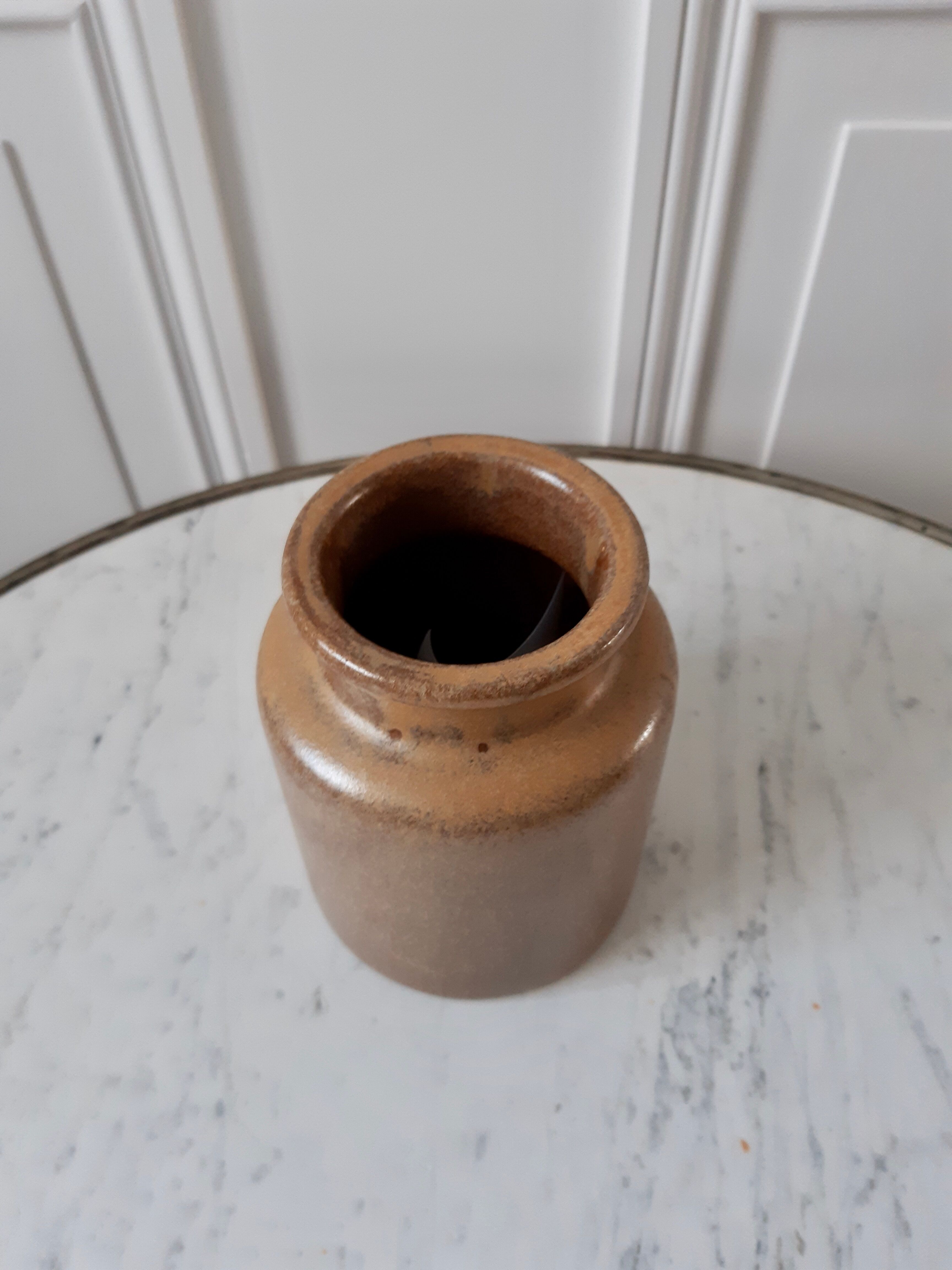Small vintage sandstone pot
