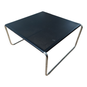 Table basse métal perforé