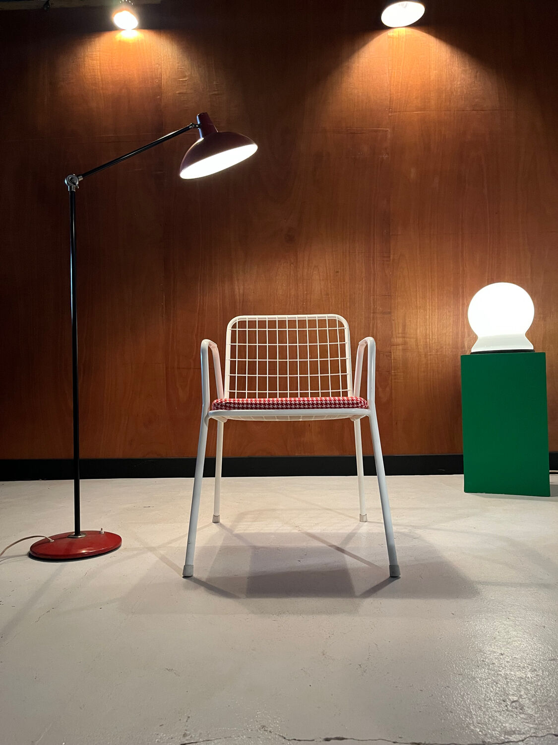 Vintage Emu Rio chair 1980