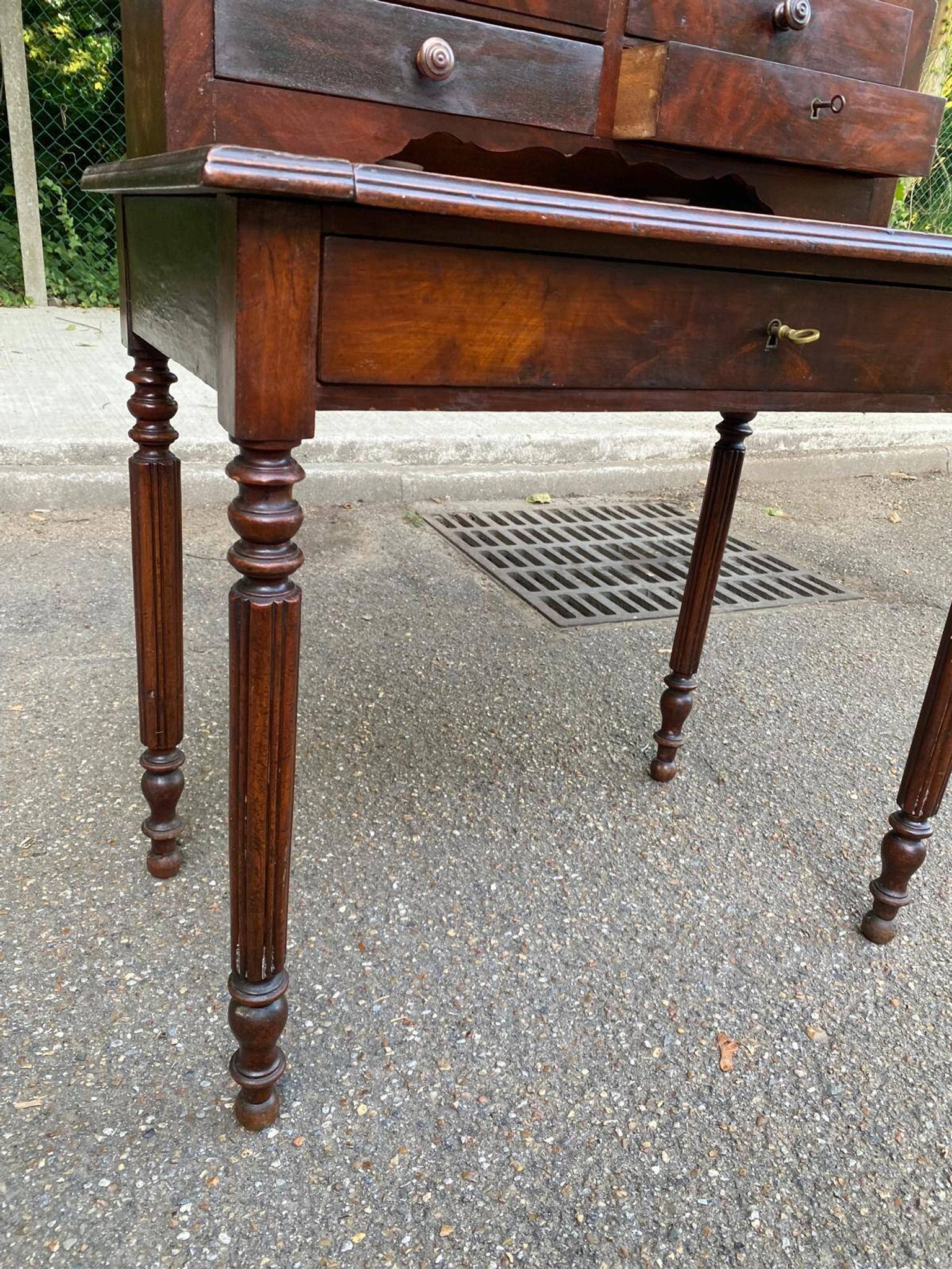 Happiness desk of the day with 19th-century storage.