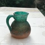Pichet en pâte de verre orange et vert de Georges DE FEURE