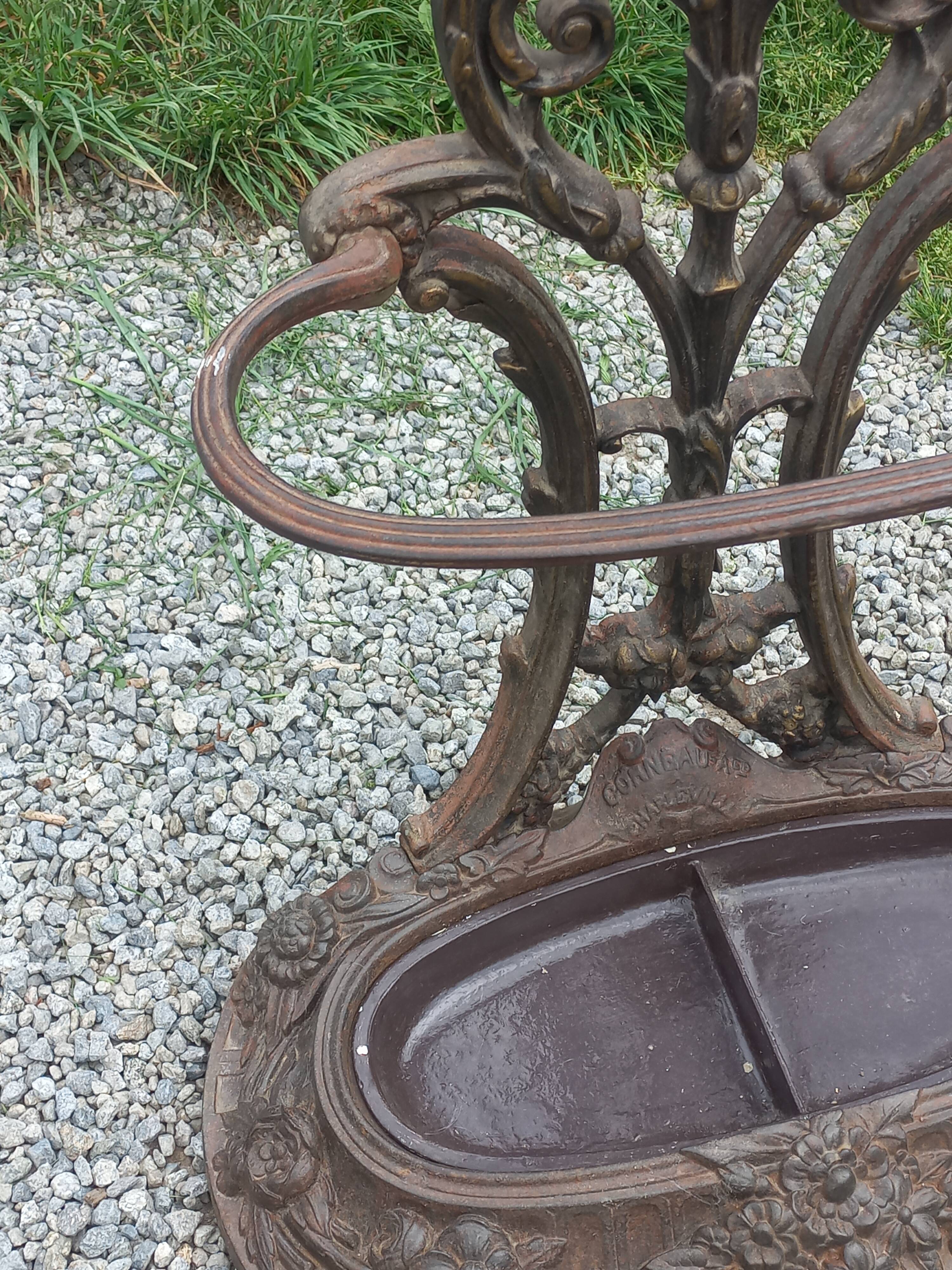 Cast iron cloakroom 1900 Corneau in Charleville