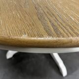 White extendable round dining table, 6/8 place settings