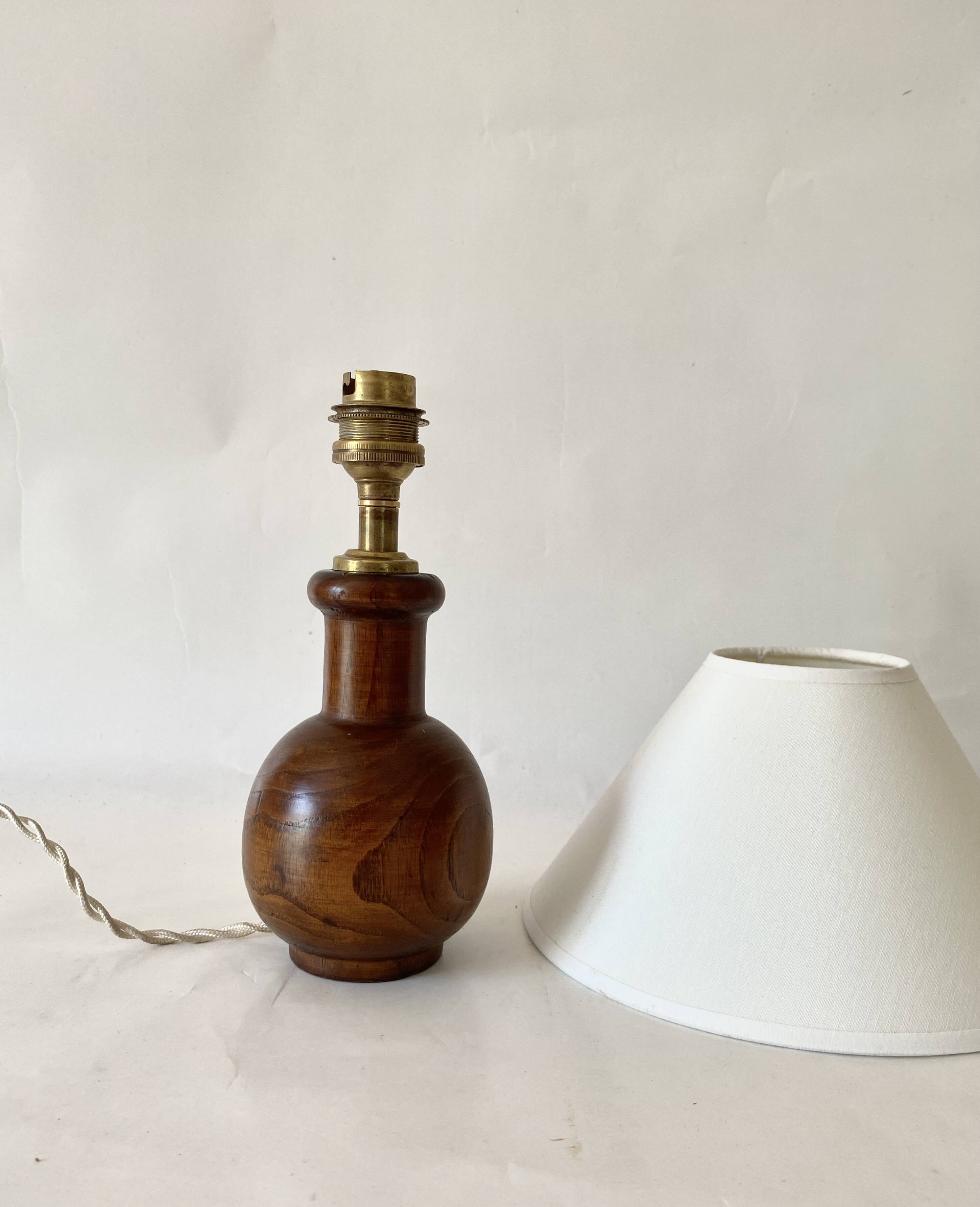 Wooden lamp, fabric cable, cotton lampshade
