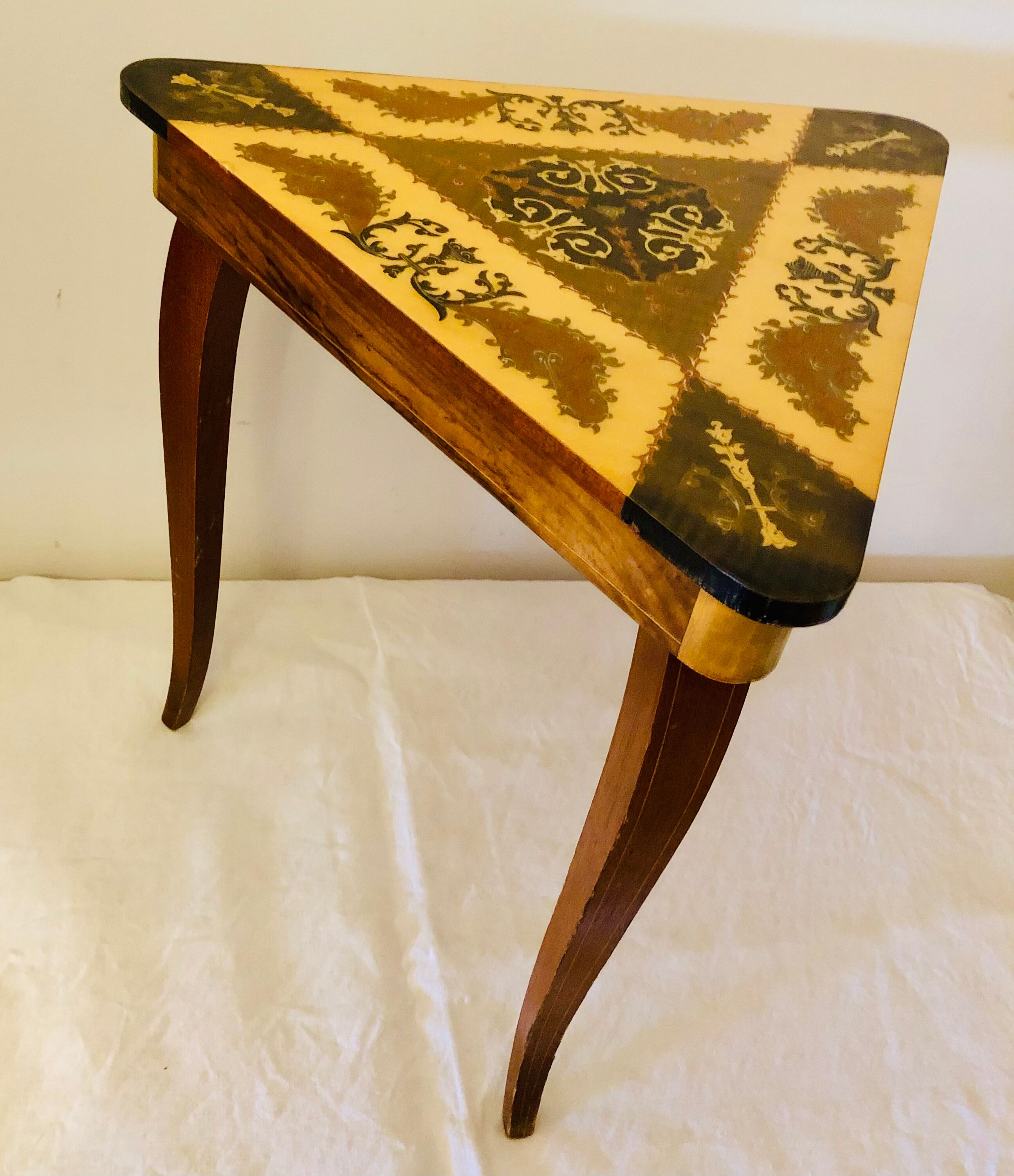 Side table in precious wood marquetry Italy 1950