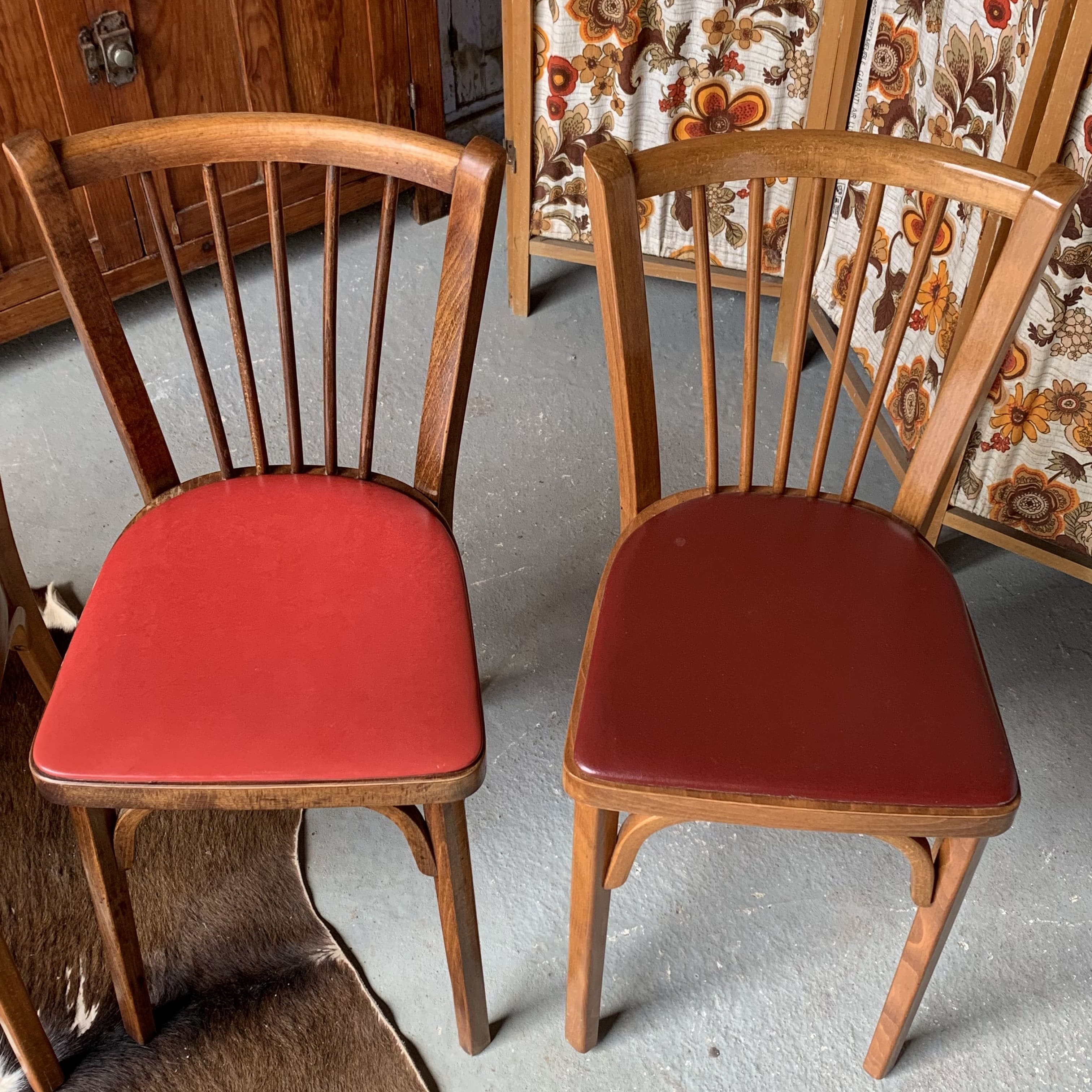 4 Baumann bistro chairs sitting imitation leather 2 red and 2 burgundy