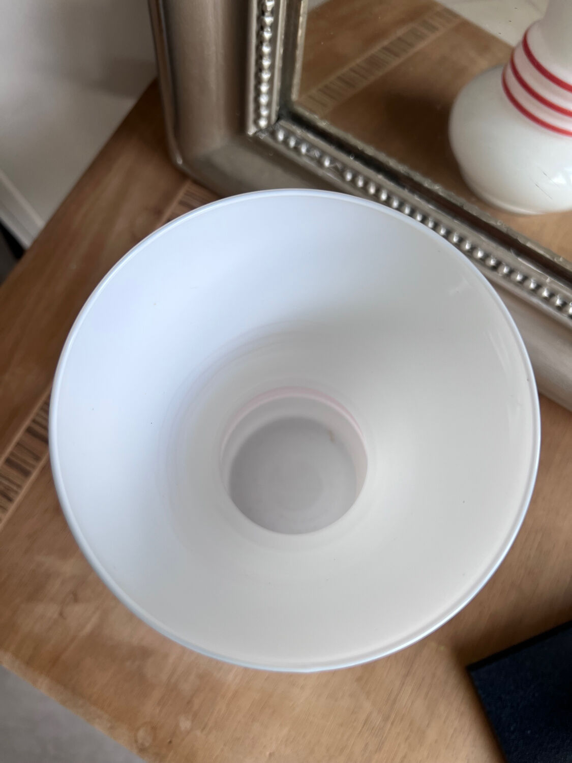 Vintage white opaline vase with red trim 29 cm White Opaline Va