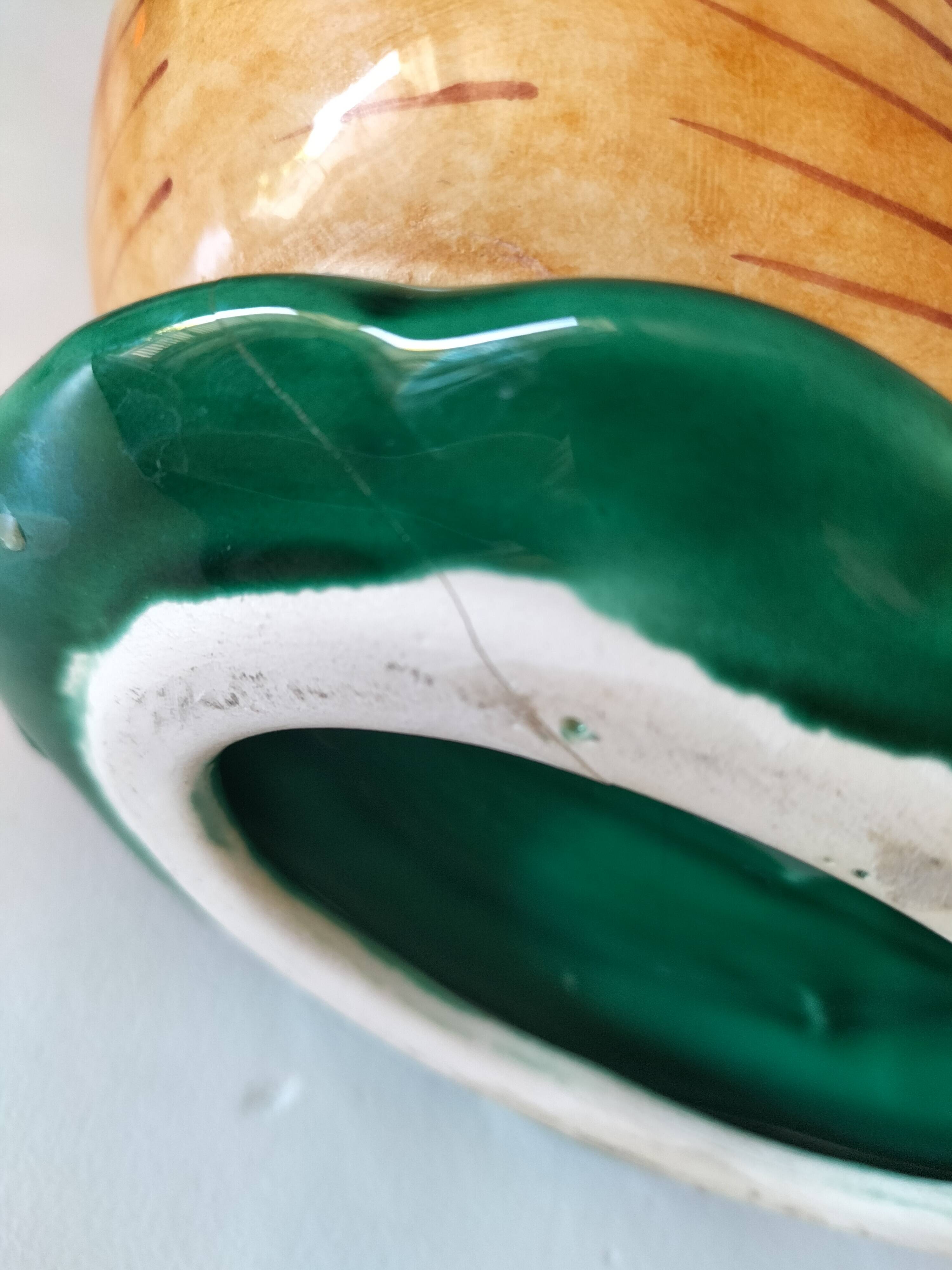 Pair of snail-shaped bowls and their leaf-shaped saucers – 1950s-1960s