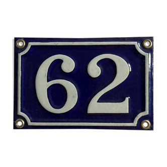 Enamelled plaque street number 62