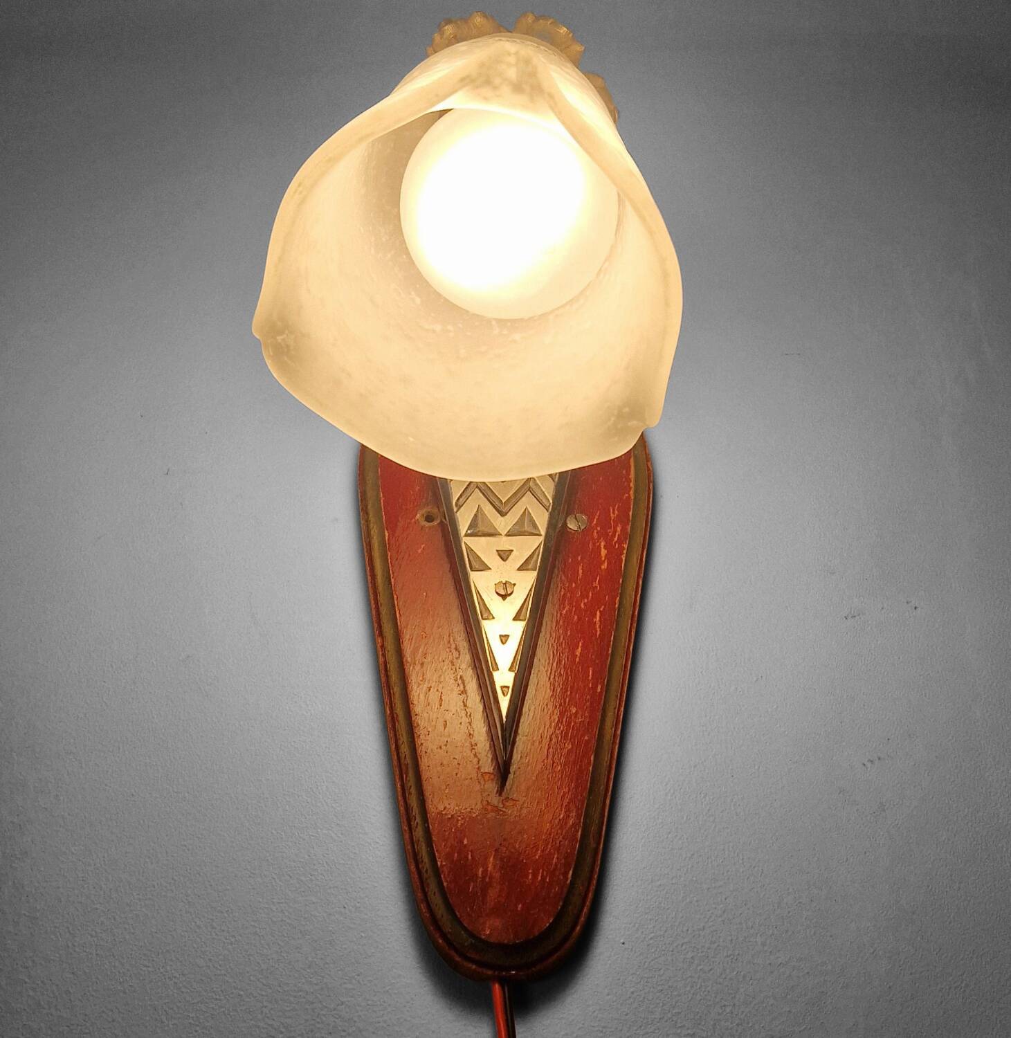 Art Deco wall light by Müller Frères - Circa 1920