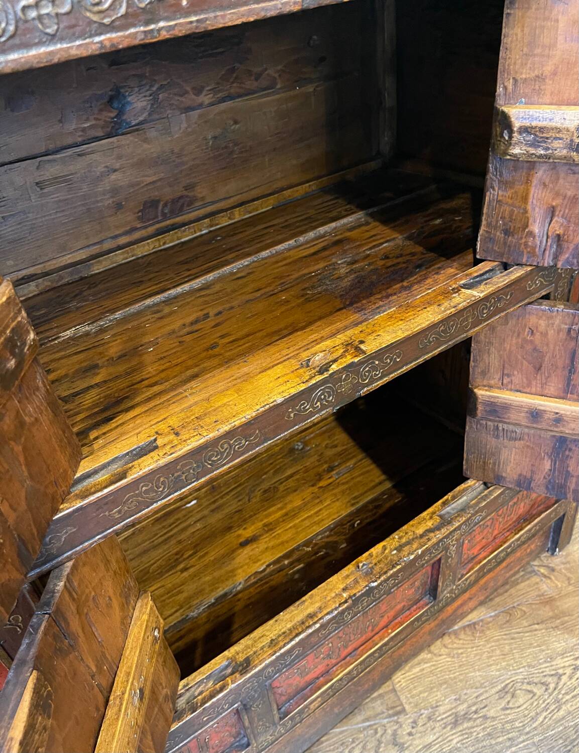 Tibetan 4-door sideboard