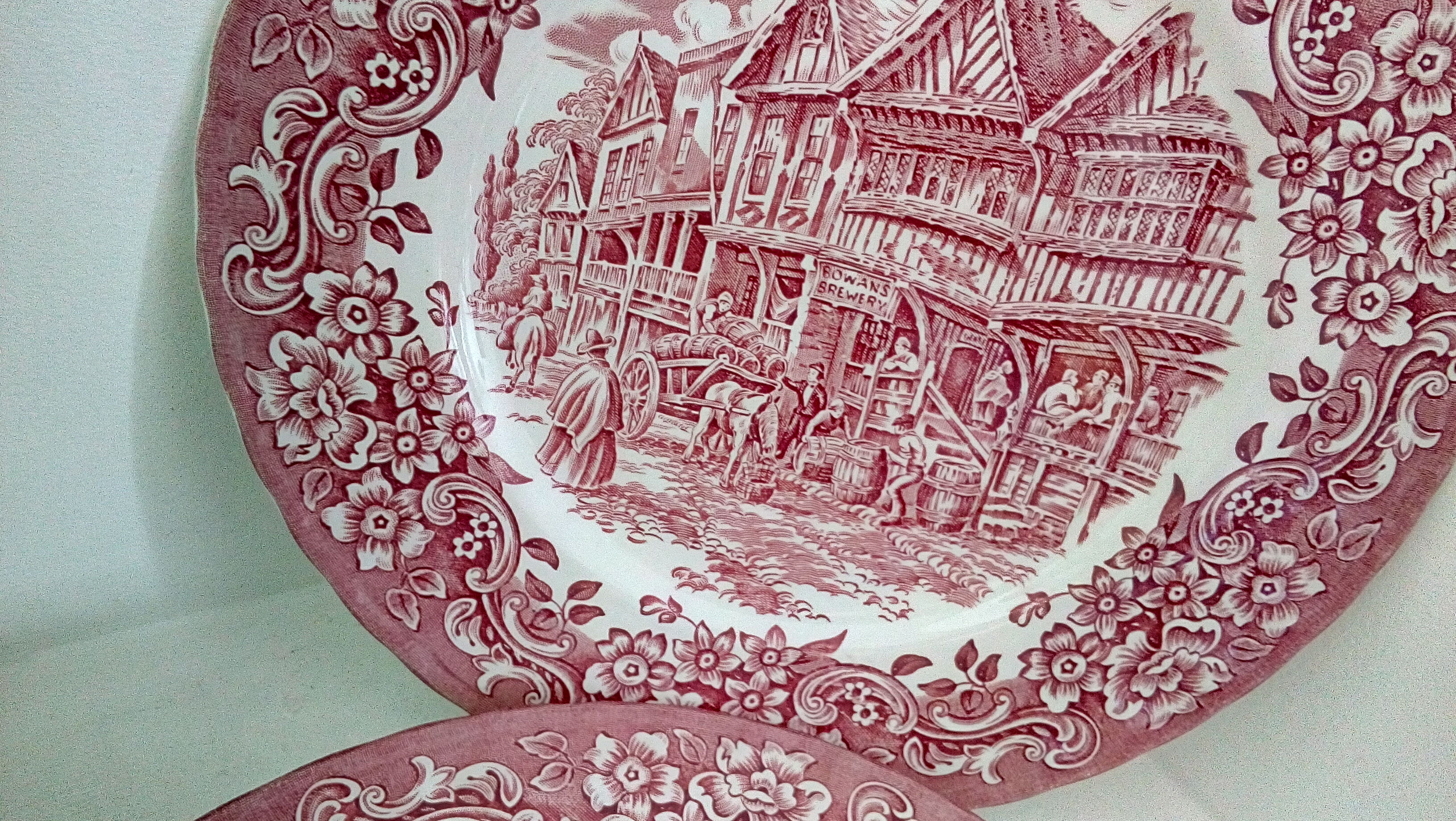 Duo of English plates