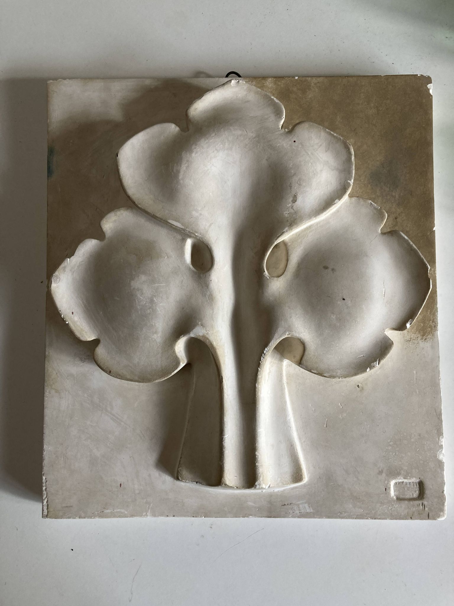Plâtre mural Trèfle gothique haut relief épreuve de travail 1980