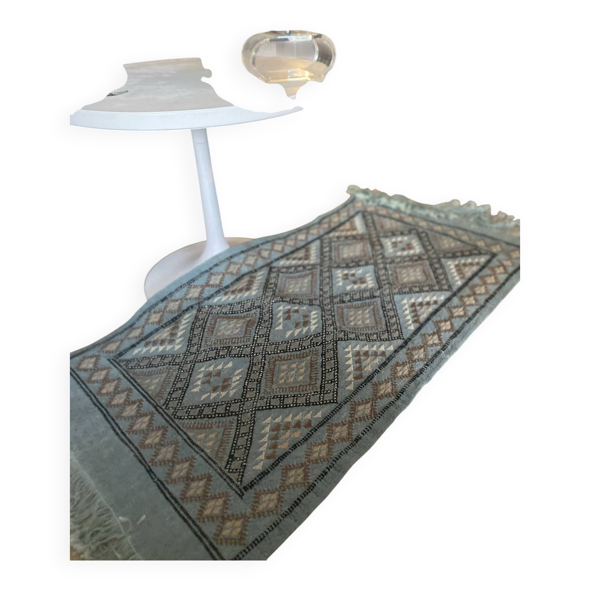 Handmade turquoise and beige wool rug, new.