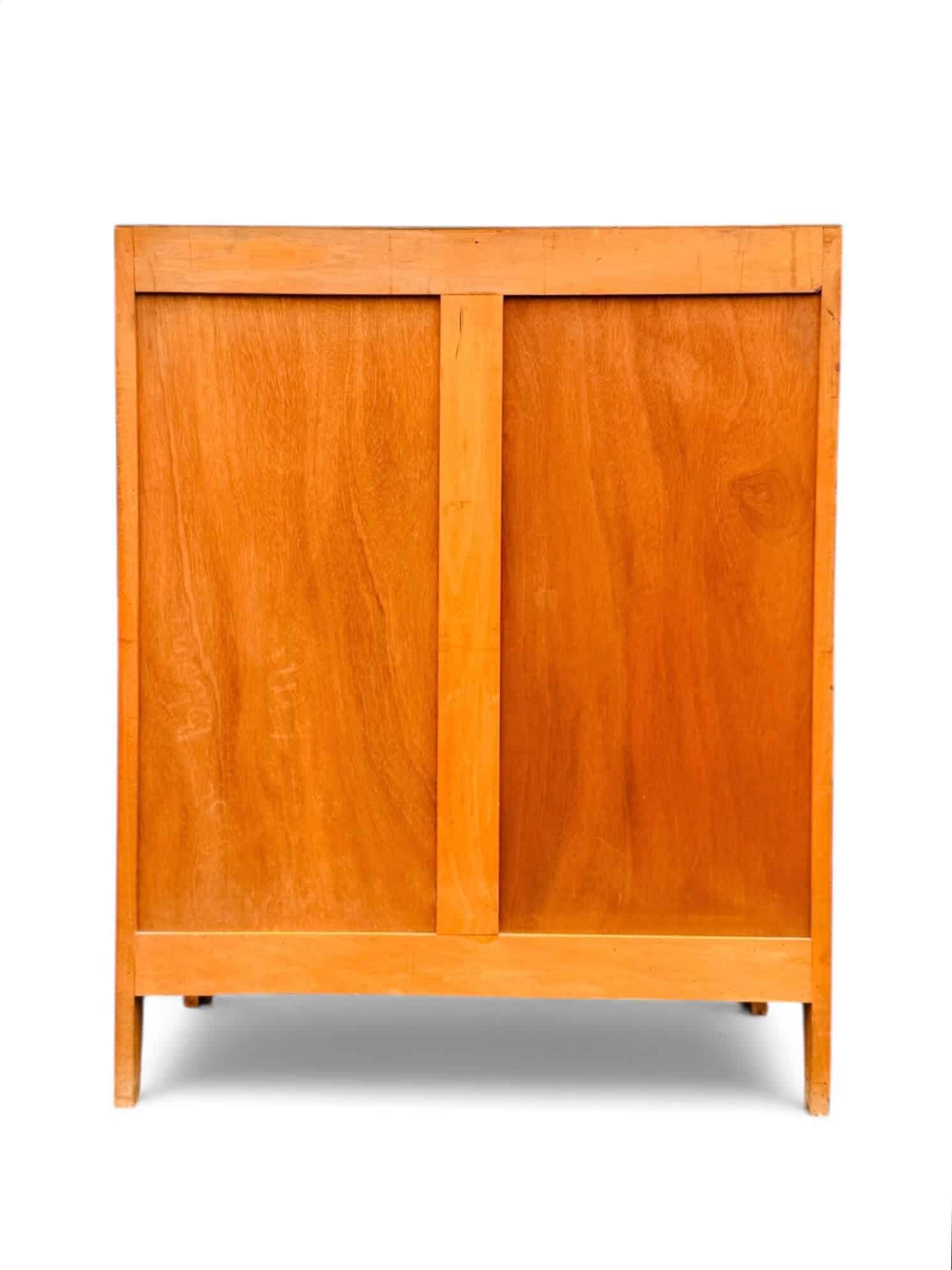 Vintage 4-drawer chest of drawers in waxed wood