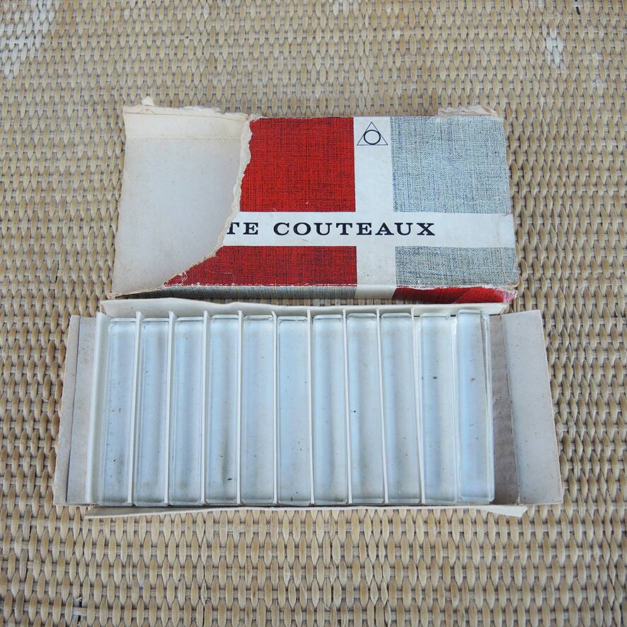 11 old rectangular crystal knife rests.