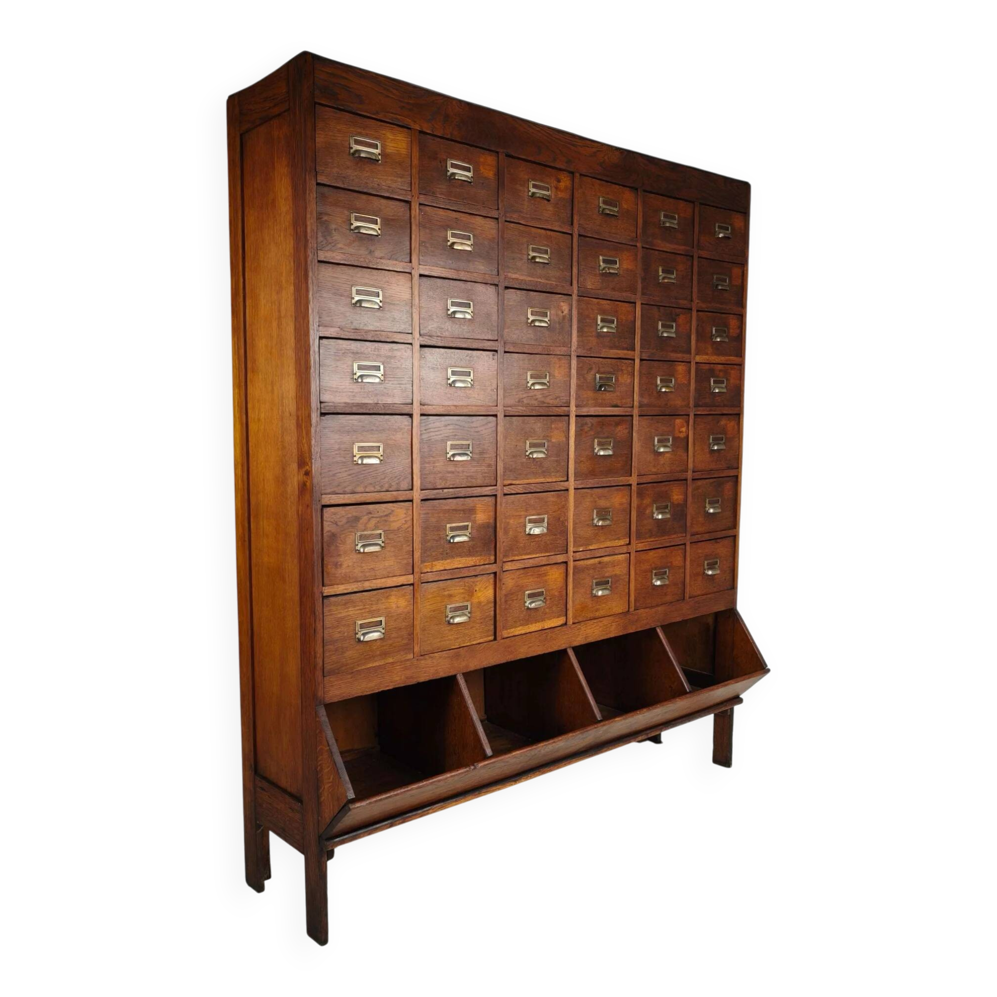 Early 20th century oak apothecary cabinet with 42 drawers