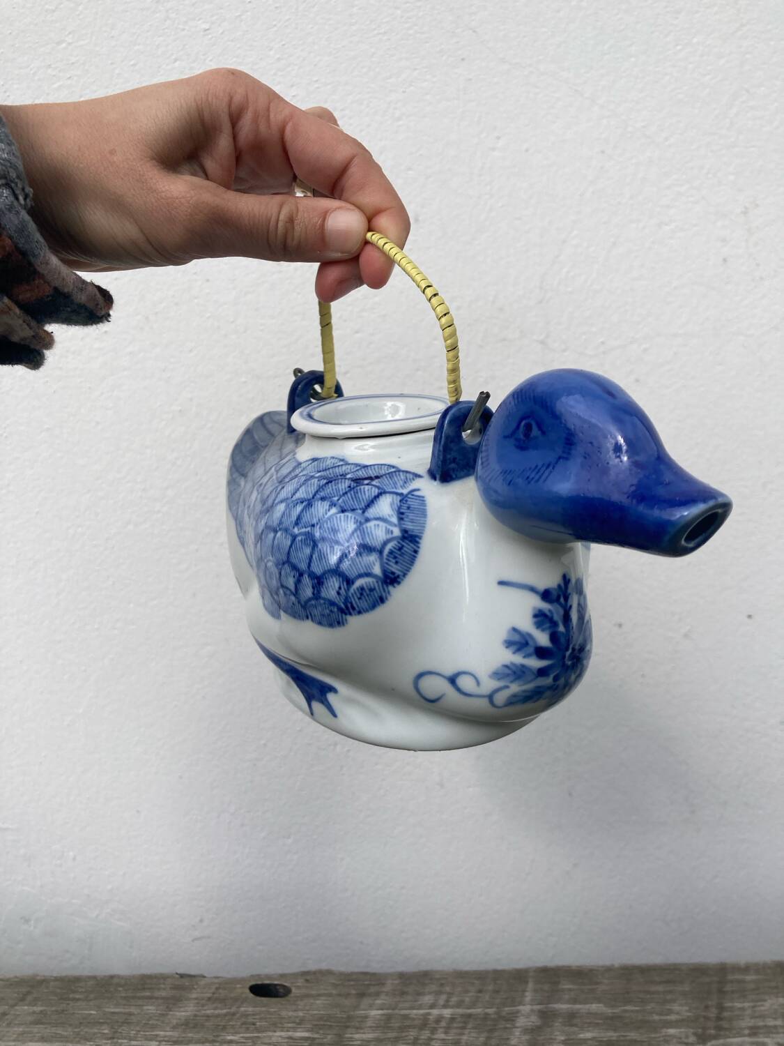 Chinese blue duck teapot