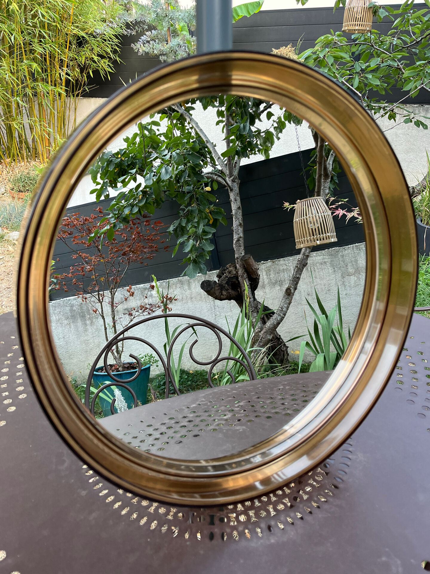 Miroir rond en plexiglas fumé - GILAC n°1813 - Vintage 1970
