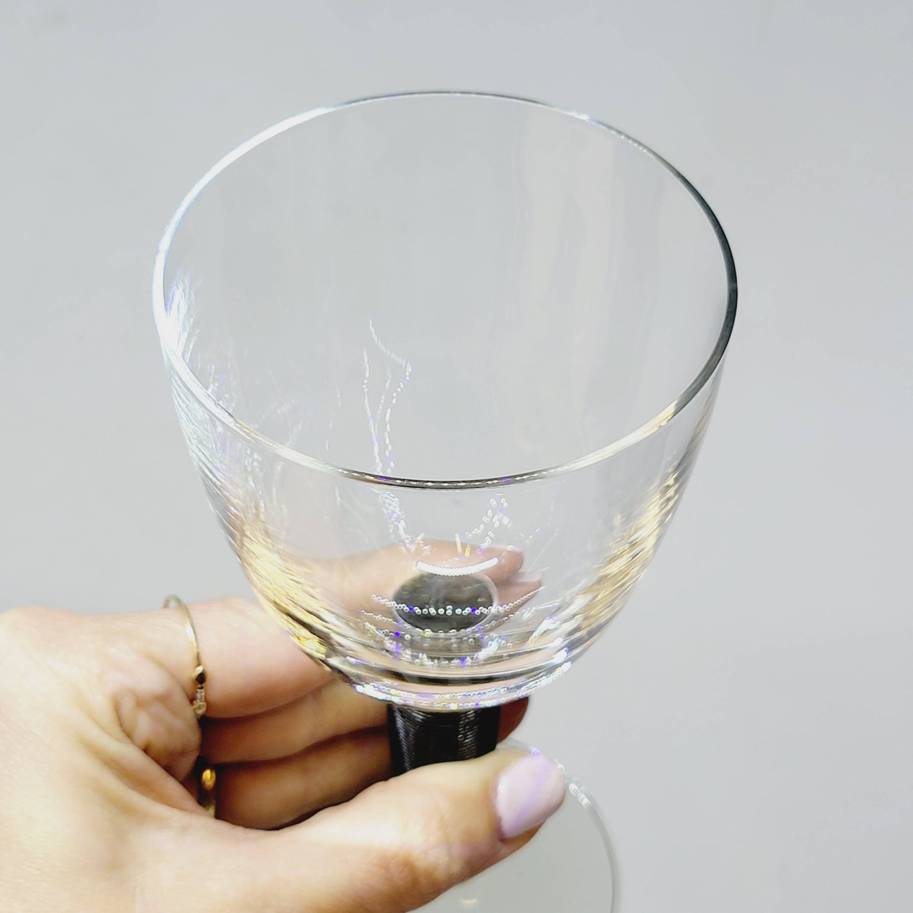 6 verres à vin vintage Bormioli Rocco en cristal gris strié