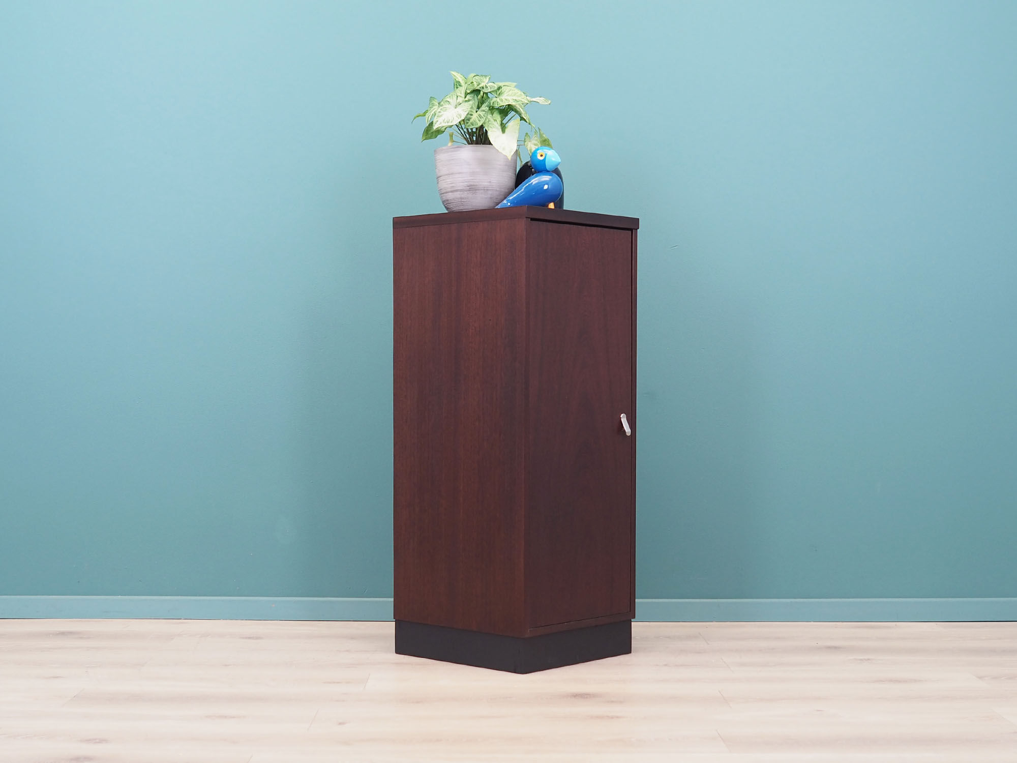 Armoire en acajou, design suédois, années 1960, fabriquée par Ulferts