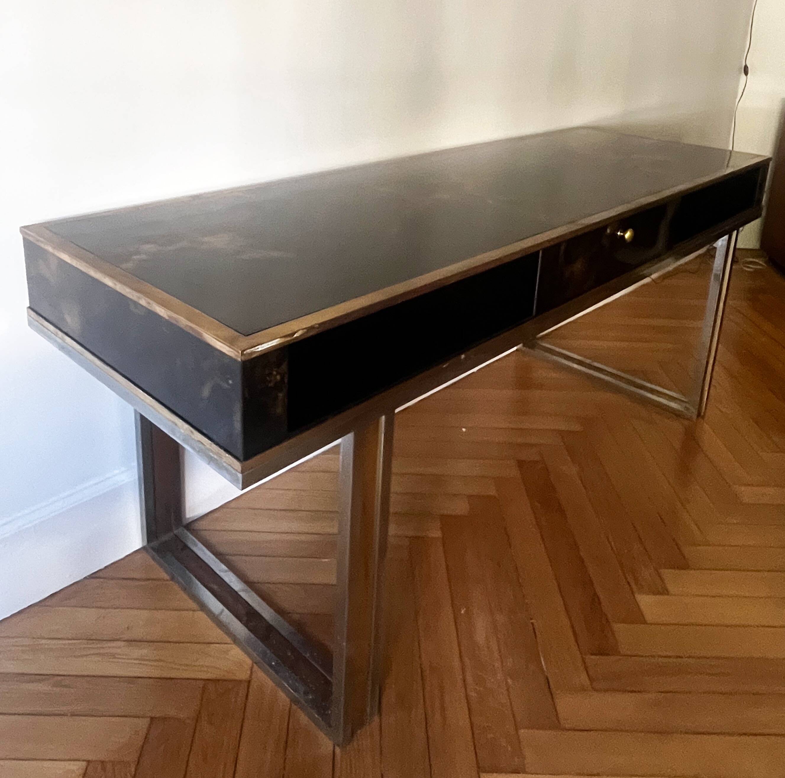 Vintage desk, 1970