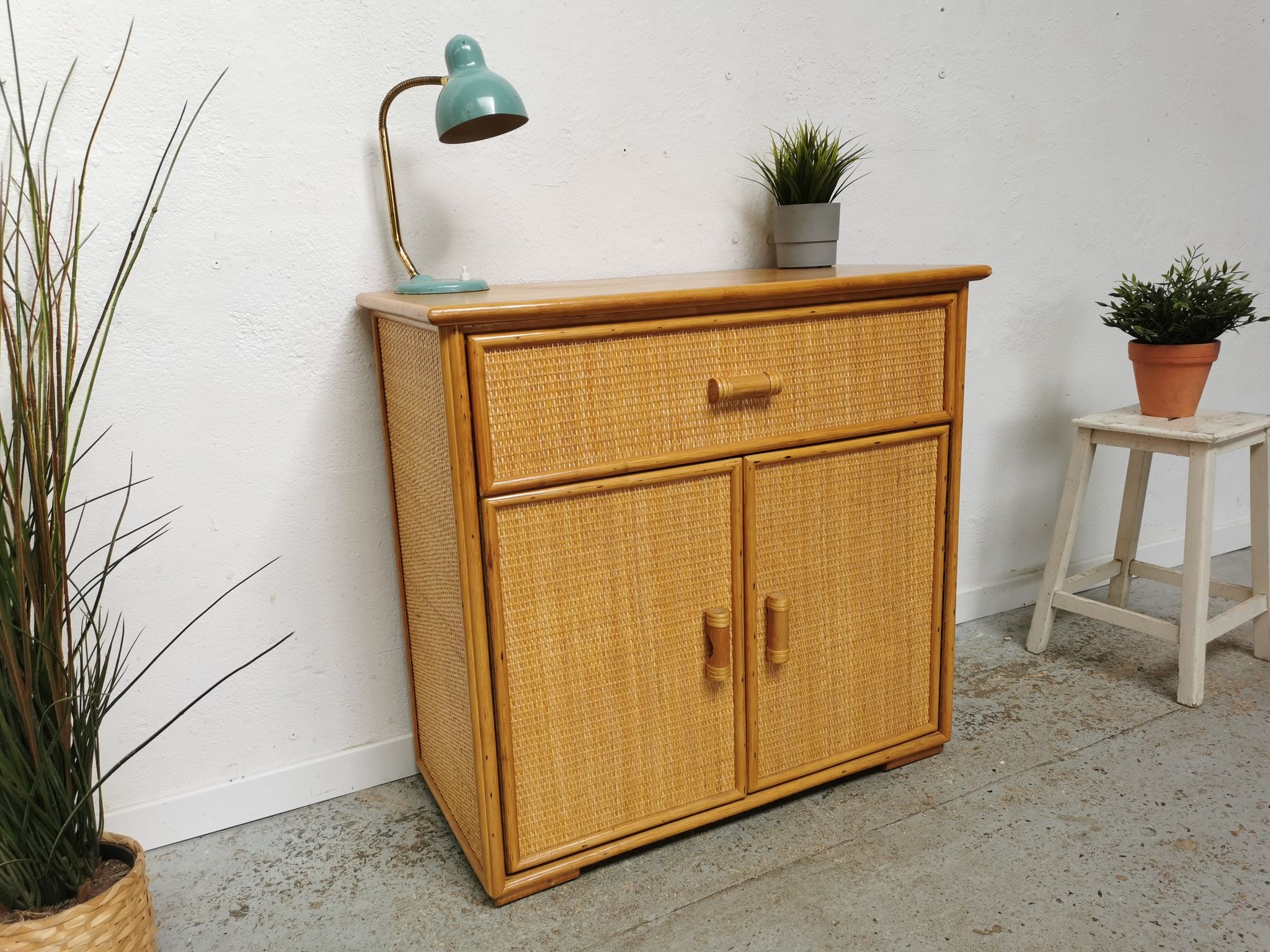Buffet vintage en rotin Roche Bobois