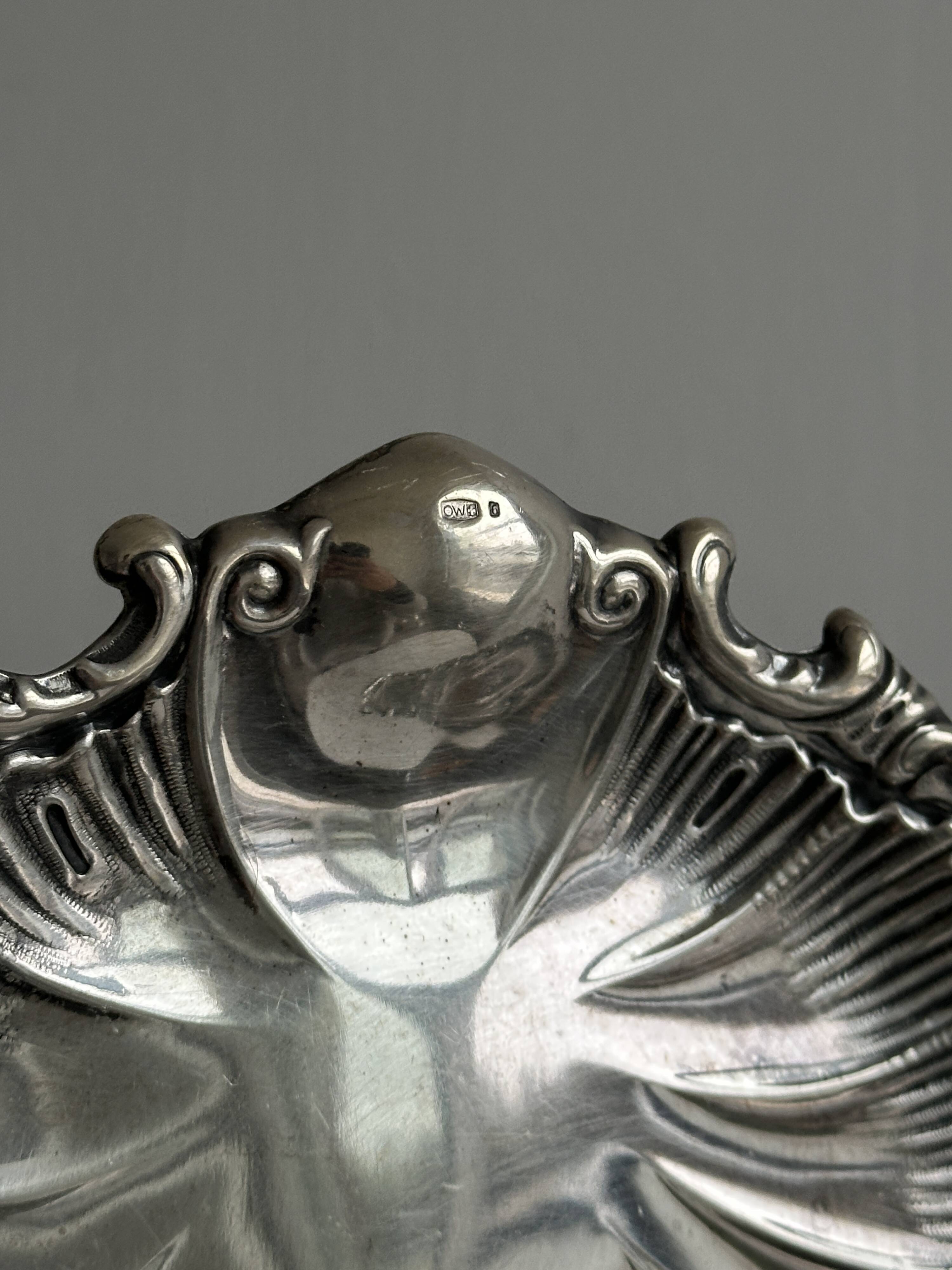 round plate shell decoration silver-plated