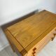 Commode française vintage en orme des années 1960, signée Maison Regain