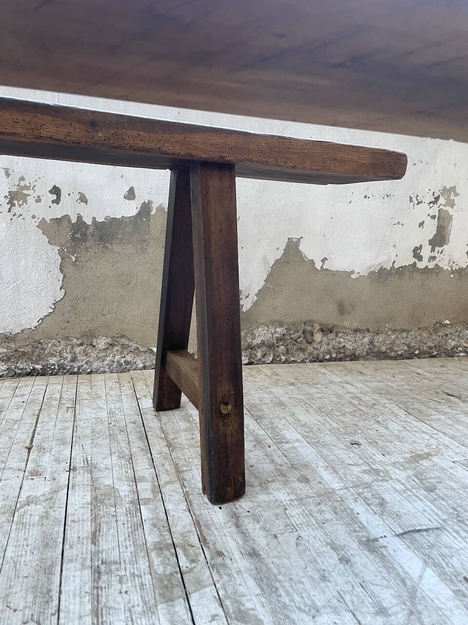 Pair of benches in walnut and solid oak 230 cm