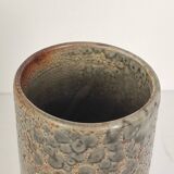 Ceramic roller vase